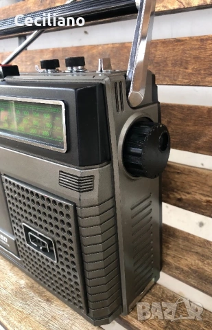 Радиокасетофон Sharp GF-8080E , снимка 6 - Радиокасетофони, транзистори - 53171104