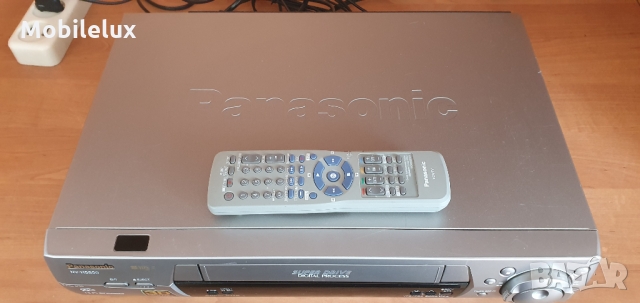 Видео рекордер Panasonic NV-HS850 SuperVHS HI-FI stereo, снимка 2 - Плейъри, домашно кино, прожектори - 36092338