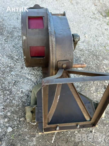 Военна Ръчна Сирена за Въздушна Тревога, снимка 15 - Антикварни и старинни предмети - 52772477