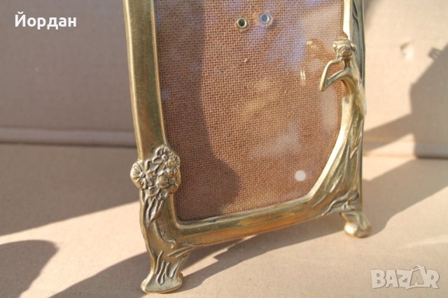 Бронзова рамка за снимка, снимка 11 - Антикварни и старинни предмети - 41808105