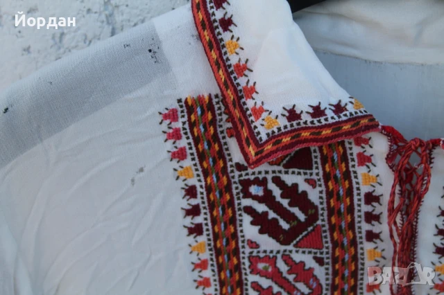 Риза от народна носия , снимка 2 - Антикварни и старинни предмети - 50585095