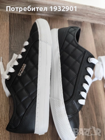 Нови оригинални кецове Guess , снимка 4 - Кецове - 53719782