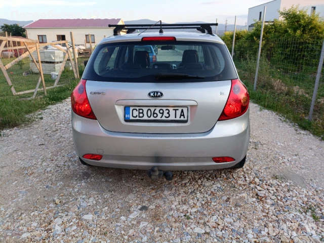 Kia Ceed 1.6 бензин/газ, снимка 8 - Автомобили и джипове - 50583640