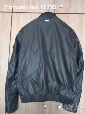 Пролетно мъжко яке Calvin Klein водонепромокаемо, снимка 3 - Якета - 53739528