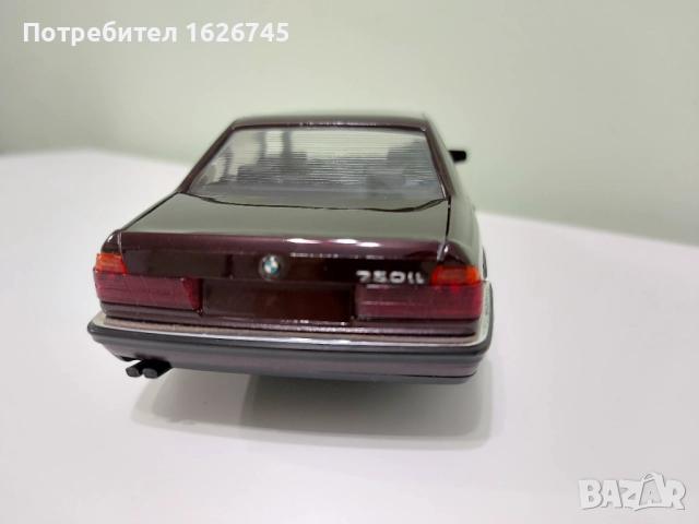 BMW 750IL 1:24 Schabak, снимка 8 - Колекции - 53002127