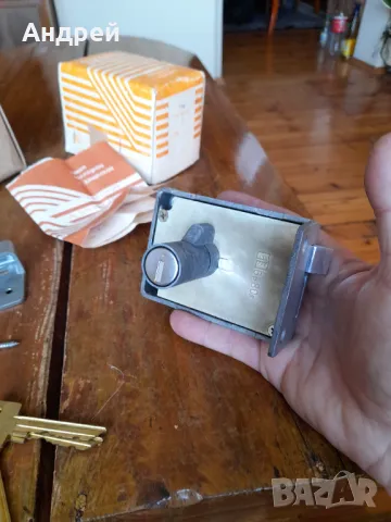 Стара допълнителна брава,резе Замок, снимка 7 - Други ценни предмети - 49260524