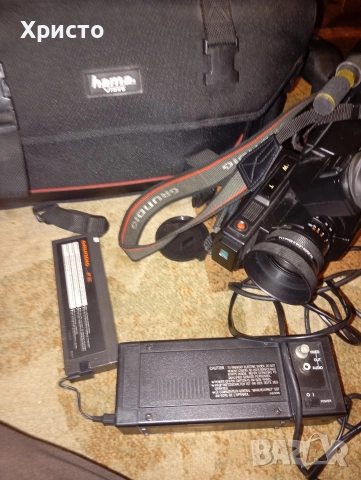 голяма видео камера GRUNDIG., снимка 7 - Камери - 52826694