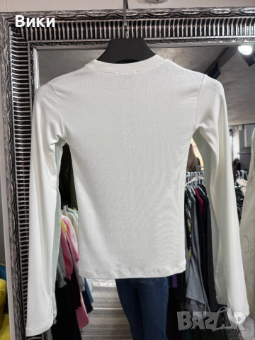 Бяла блуза налична в размер S, M u L, снимка 5 - Блузи с дълъг ръкав и пуловери - 52927267
