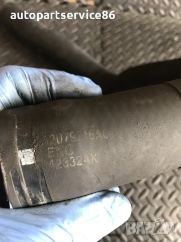 Маркуч за интеркулер за Jeep Cherokee 2.8 CRD (2003‑2008) 52079716AC, снимка 2 - Части - 53571416