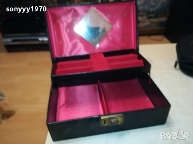 КУТИЯ ЗА БИЖУТА 2008231108, снимка 13 - Антикварни и старинни предмети - 41908816