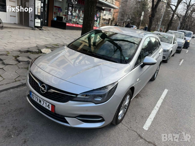 Opel Astra 1.2 Turbo 2021г • Камера • Парктроник • Facelift, снимка 2 - Автомобили и джипове - 53407799