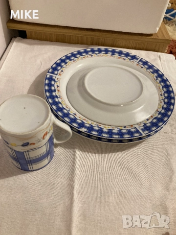 Порцеланови чинии и чашка, снимка 7 - Чинии - 52338538