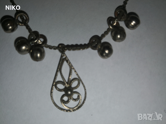 Продавам, Уникален, Ръчно изработен, Възрожденски Сребърен, комплект Синджир с Орнаментна детелина, снимка 7 - Колиета, медальони, синджири - 36245734