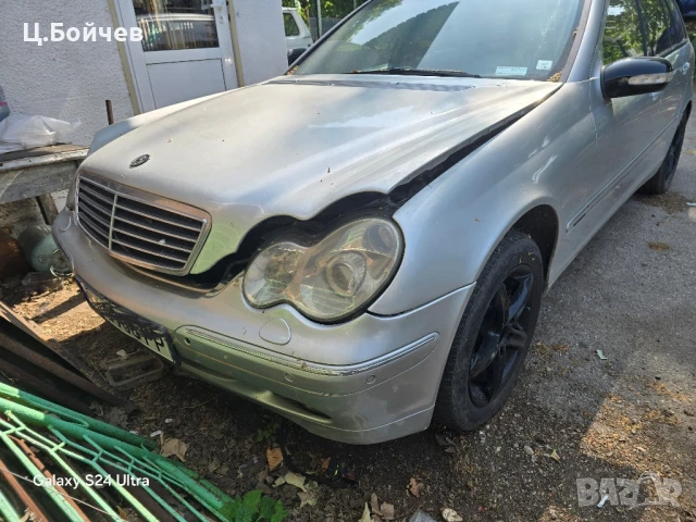 на Части Мерцедес C320 бензин, снимка 1