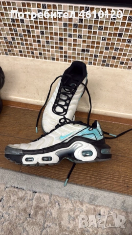 Оригинални маратонки Nike 35.5 36 номер, снимка 2 - Детски маратонки - 53434111