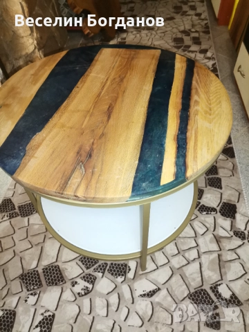 Холна масичка червен дъб и епоксидна смола, снимка 7 - Маси - 52848961