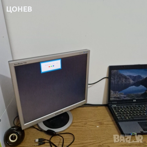 Монитор Samsung 710n 17" перфектен, снимка 4 - Монитори - 52790578