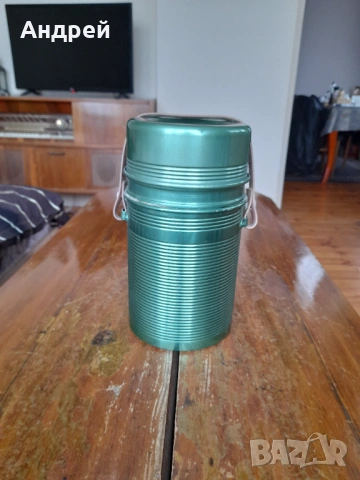 Стар термос,термокутия #20