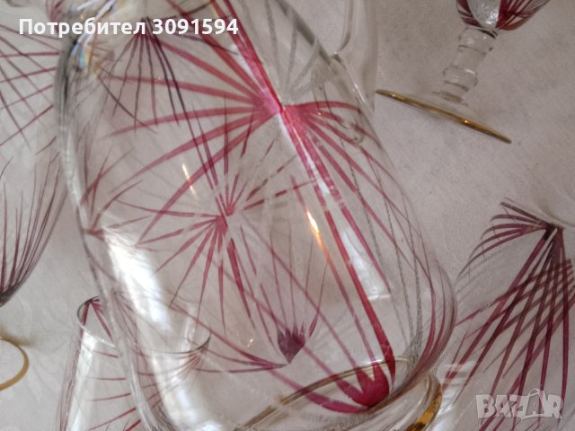  Винтидж Германия ,Комплект кана и 4 чаши за вино рисуваниано стъкло , снимка 2 - Други ценни предмети - 44422620