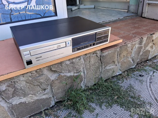 PHILIPS CD-304 Vintage, снимка 7 - Ресийвъри, усилватели, смесителни пултове - 55729165