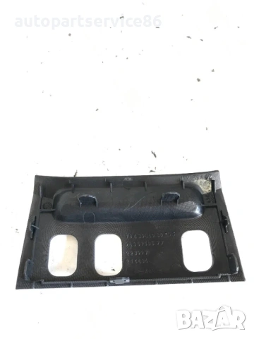 Вътрешна облицовка с бутони за превключване за Peugeot 607 2.7 HDi (2007) 9635788577