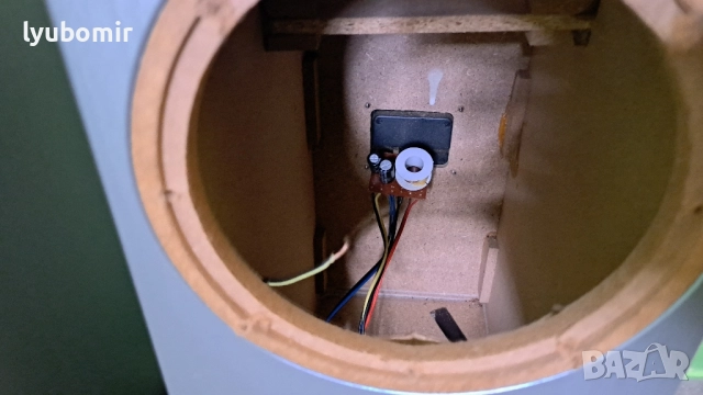 Кутий за тонколони Тъндър, снимка 3 - Тонколони - 52332936