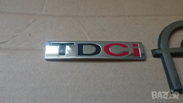 Оригинални емблеми заден капак форд фокус хечбег до 2004год. , снимка 2 - Аксесоари и консумативи - 48844379