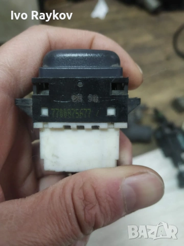 Преден десен бутон прозорец за Renault Espace III , 7700875678, снимка 5 - Части - 53141649