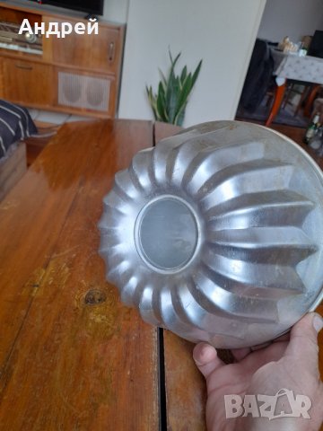 Стара алуминиева форма за кекс #9, снимка 6 - Антикварни и старинни предмети - 44243996