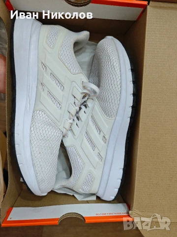 Оригинални маратонки Adidas UltimaShow  #42, перфектни, като нови!, снимка 2 - Маратонки - 53851150