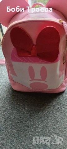 Симпатична Дамска раница от еко кожа, голяма розова с червена панделка, снимка 4 - Чанти - 50488731