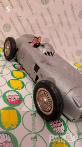 Стара състезателна кола. , снимка 3 - Колекции - 52991881