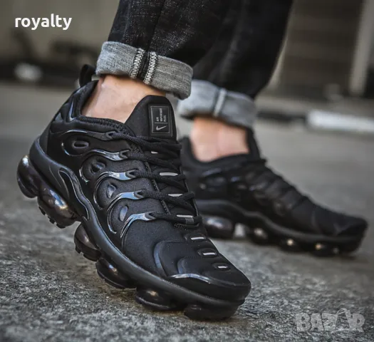 Nike Air Vepormax Plus Black мъжки маратонки , снимка 2 - Маратонки - 49765611