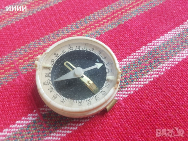 Компас руски механичен, снимка 3 - Антикварни и старинни предмети - 53441300