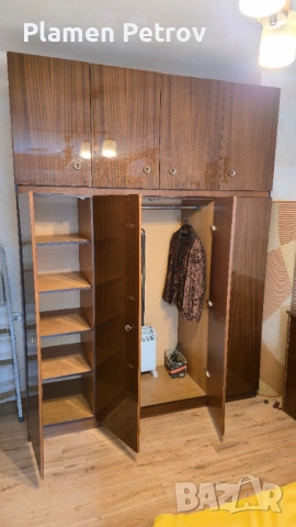 Гардероб легла секция, снимка 2 - Секции и витрини - 53726416