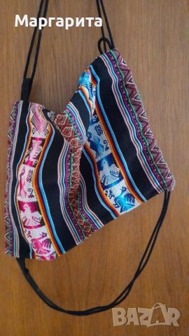 Продавам цветна лятна чанта, снимка 5 - Чанти - 41324166