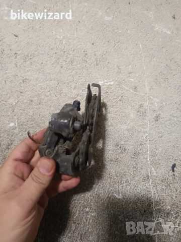 Заден обтегач Shimano, снимка 2 - Части за велосипеди - 51912688