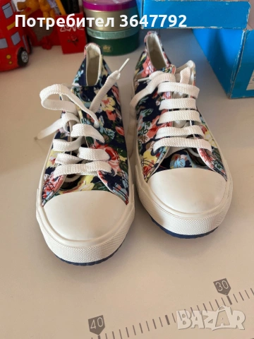 Дамски кецове, снимка 3 - Кецове - 53745165