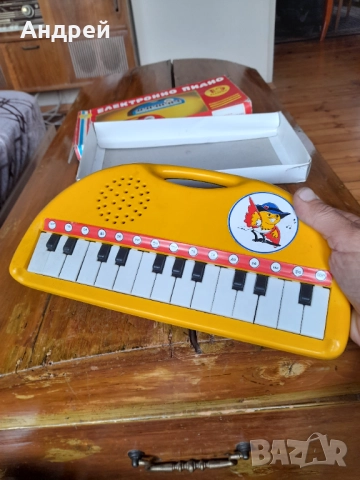 Старо Детско Електронно Пиано, снимка 3 - Други ценни предмети - 51703551