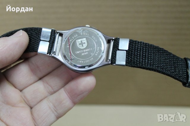 Мъжки кварцов дигитален часовник за швейцарската армия , снимка 10 - Мъжки - 35713884