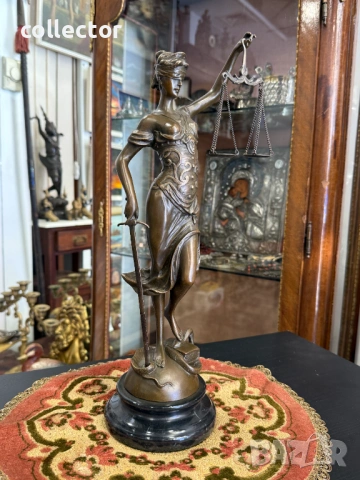 Дизайнерска бронзова скулптура на Темида. №7907, снимка 4 - Антикварни и старинни предмети - 53648670