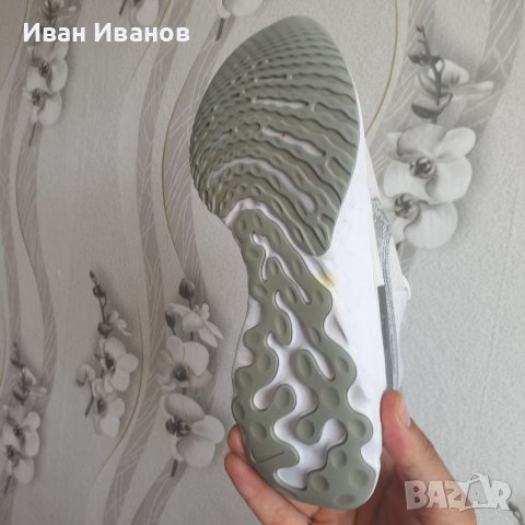 оригинални маратонки  Nike React Infinity Run Flyknit  номер 39 , снимка 3 - Маратонки - 41142859