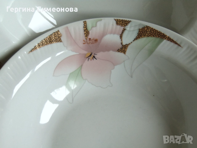 Две салатни чинии, снимка 2 - Чинии - 52641964