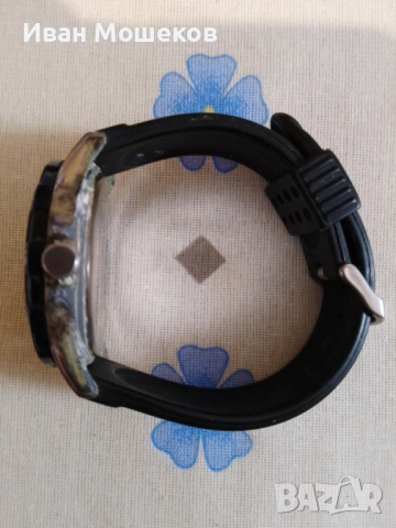 Стар часовник на AVON, снимка 4 - Антикварни и старинни предмети - 51630670