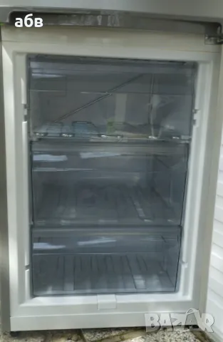 Хладилник с фризер комбиниран Баукнехт - Уърпул, снимка 3 - Хладилници - 50092187