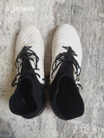 Маратонки за футбол Nike номер 41, снимка 3 - Маратонки - 53752442