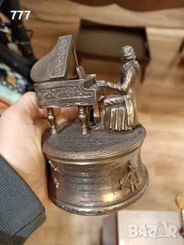 музикална кутия, снимка 5 - Декорация за дома - 44258385