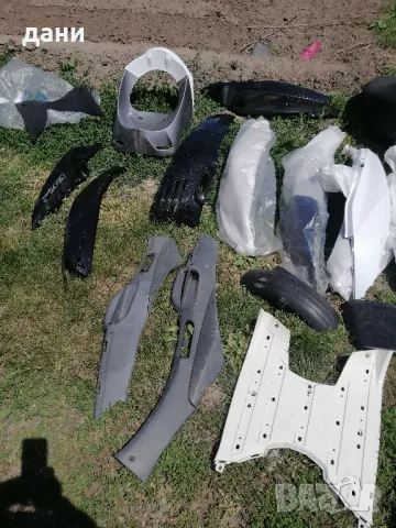 спойлери кори пластмаси и седалка за скутер , снимка 7 - Части - 50339800