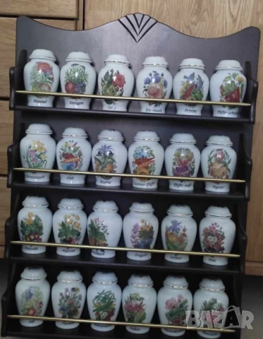Пълен комплект порцеланови бурканчета за подправки + етажерка* Бижуто в кухнята, снимка 3 - Сервизи - 50442626