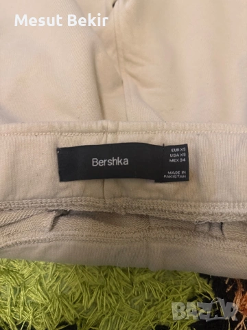 Къси гащи на BERSHKA, снимка 3 - Къси панталони - 53586033